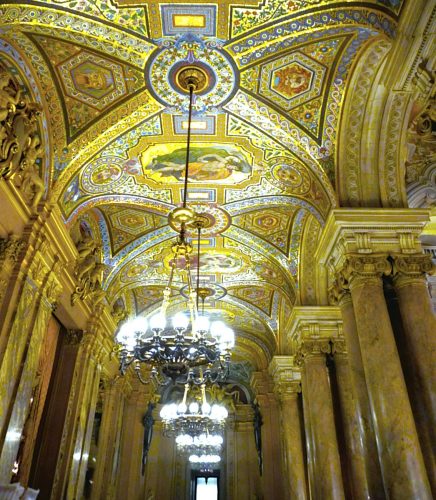 Grand-Staircase-Ornamentation 7