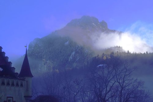 Neuschwanstein Castle & Hohenschwangau Castle 