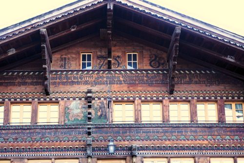 Beautiful Wood Chalet 