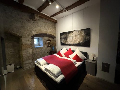 Edelzimmer Rothenburg -- Hotel 